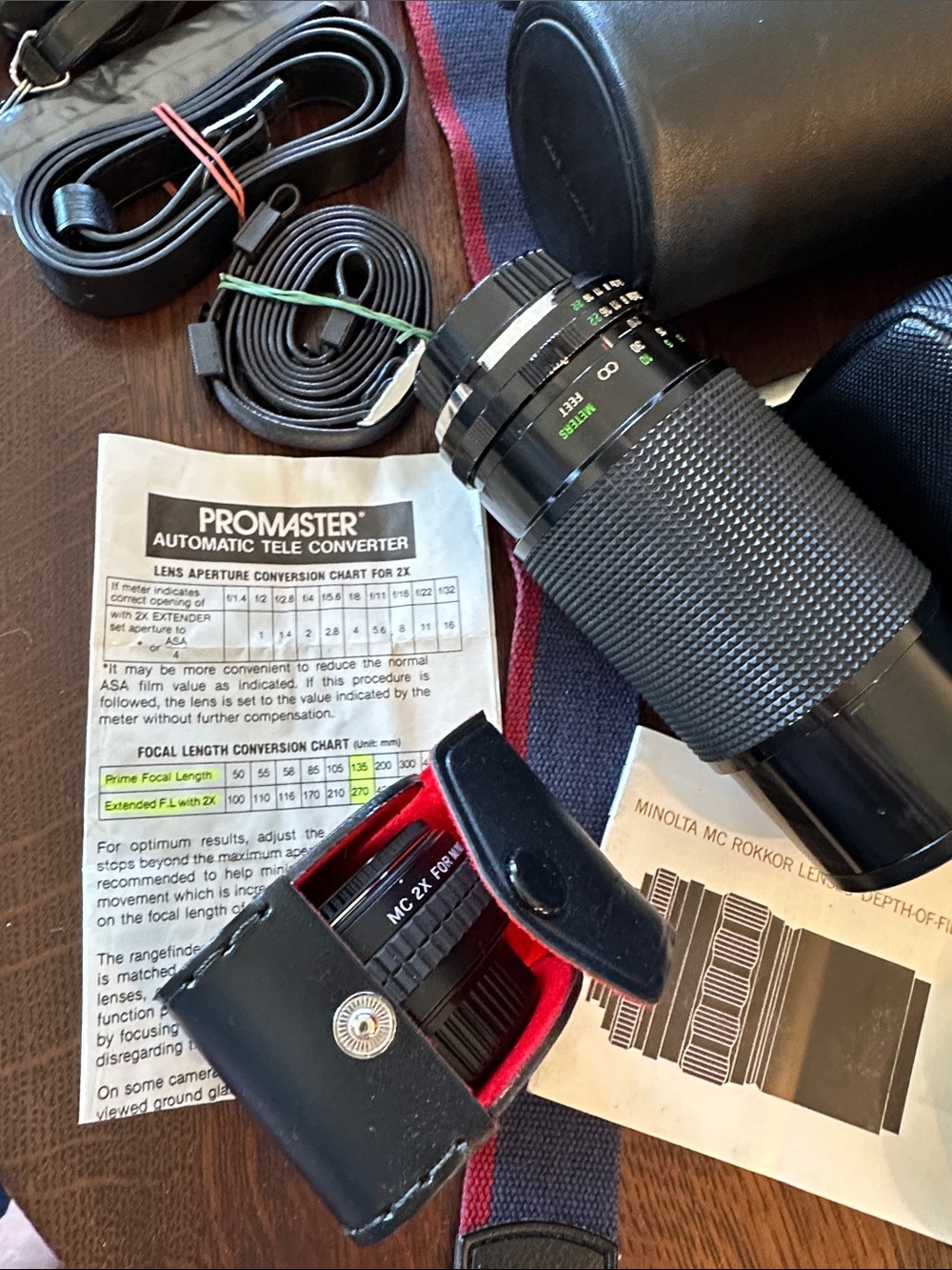 Vintage Minolta Camera Bundle. 2 bodys, 5 lenses, 2 bags, 2 instant ++ - Picture 10 of 16